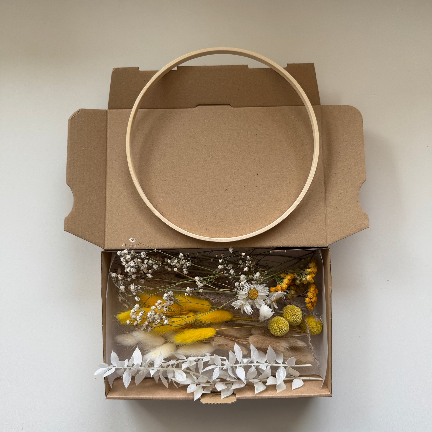DIY-Set: Trockenblumen zum basteln - weiß/beige/gelb